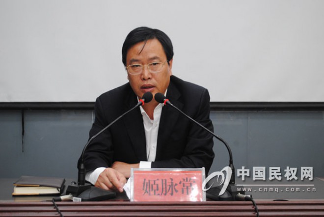 全省深入推进大招商工作会议召开--县委书记王仲田在会上做典型发言