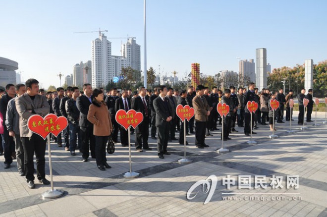 全县机关干部“十送农家”活动今日启动