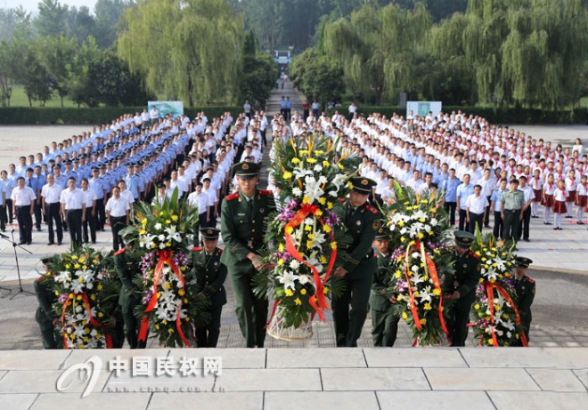 我县举行纪念中国人民抗日战争暨世界反法西斯胜利70周年公祭活动