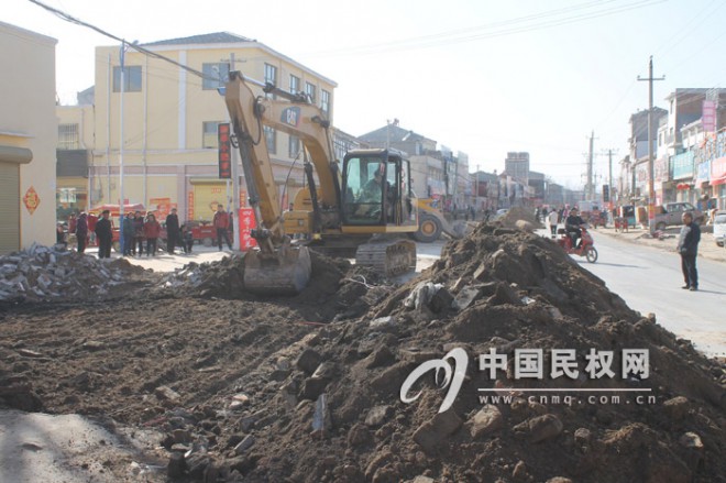 花白公路龙塘集段加宽改造工程开工建设