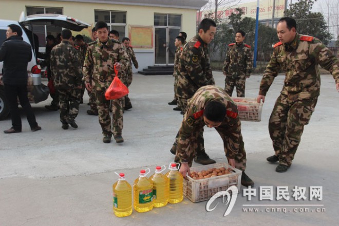 春节来临：民权玖承房地产开发有限公司看望慰问消防官兵